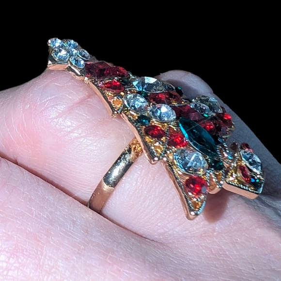 Rhinestone Christmas Tree Ring - Picture 3 of 4